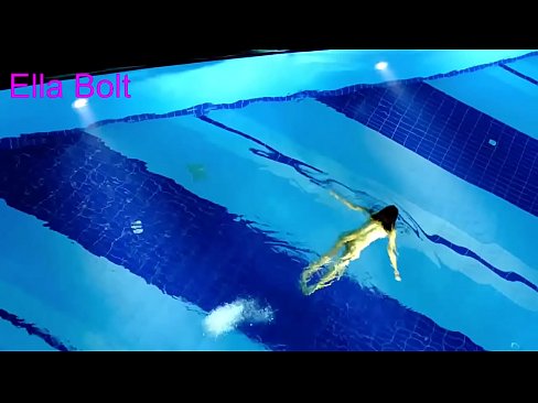 ❤️ หยุดดูไม่ได้เลย หนุ่มผมบลอนด์โดนจับได้ว่ายเปลือยกายอยู่ใน ELLA BOLT resort pool ️ โป๊ ที่ th.dewporn.ru
